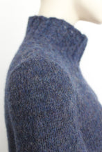 Last inn bildet i Galleri-visningsprogrammet, Strikket genser