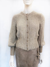 Last inn bildet i Galleri-visningsprogrammet, Strikket jakke