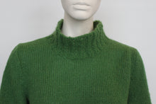 Last inn bildet i Galleri-visningsprogrammet, Strikket genser